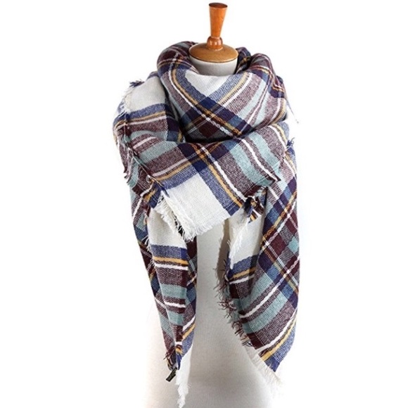 🌲 Fresh Pine Plush Oversized Plaid Blanket Scarf - Picture 4 of 6